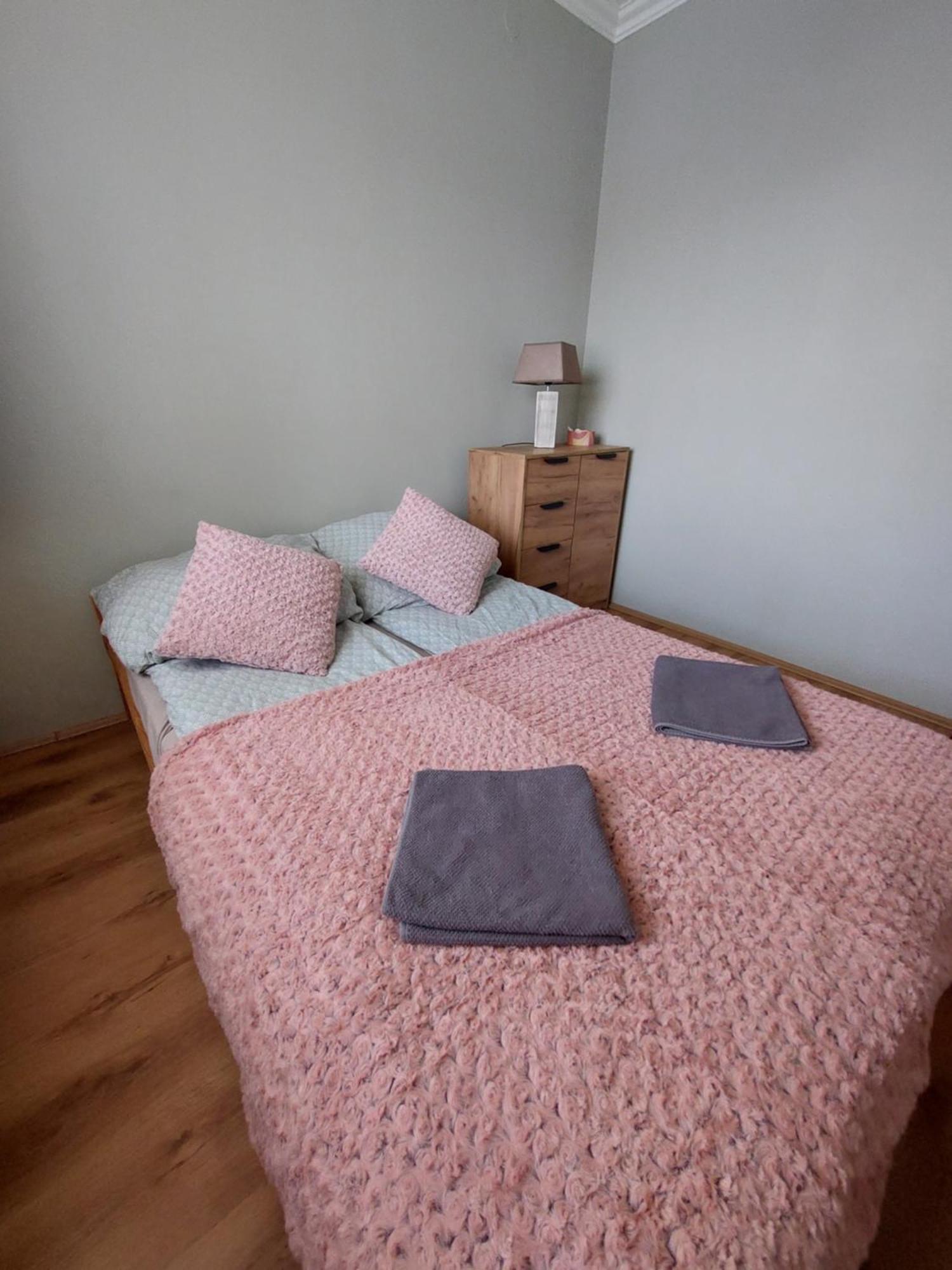 Akacvirag Airport Vendeghaz Apartment Debrecen Luaran gambar