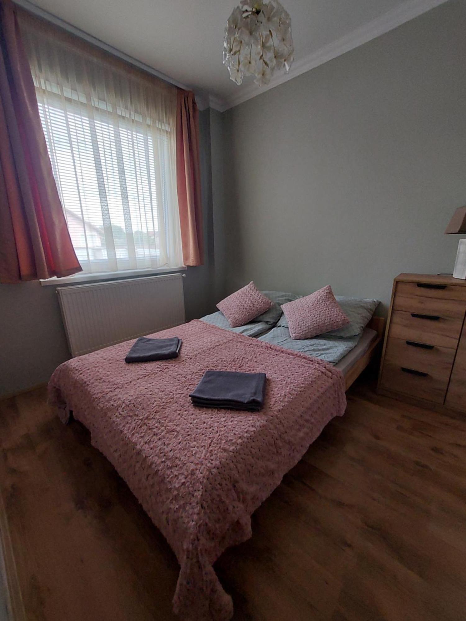 Akacvirag Airport Vendeghaz Apartment Debrecen Luaran gambar